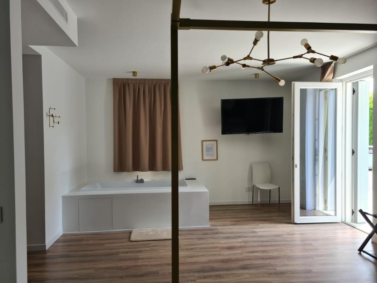 Residence Le Aromatiche Кавайон-Веронезе Экстерьер фото