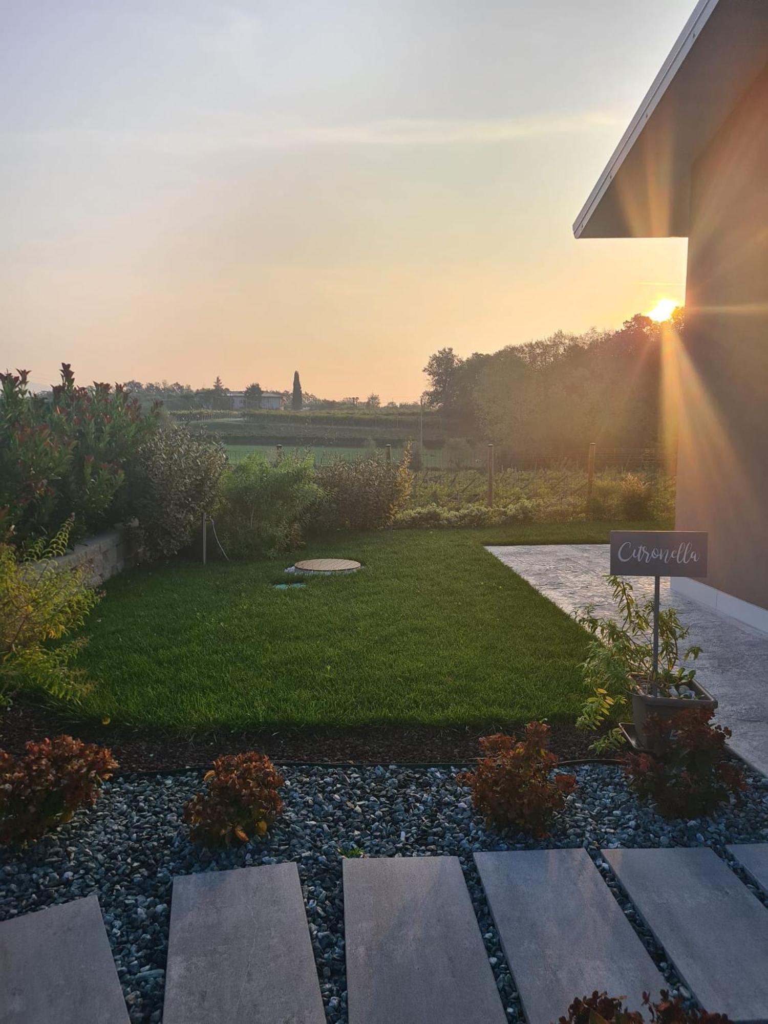 Residence Le Aromatiche Кавайон-Веронезе Экстерьер фото